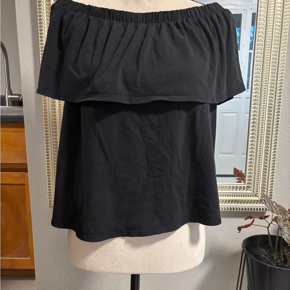 White Crow (Buckle) Black Strapless Off-Shoulder Women's Top